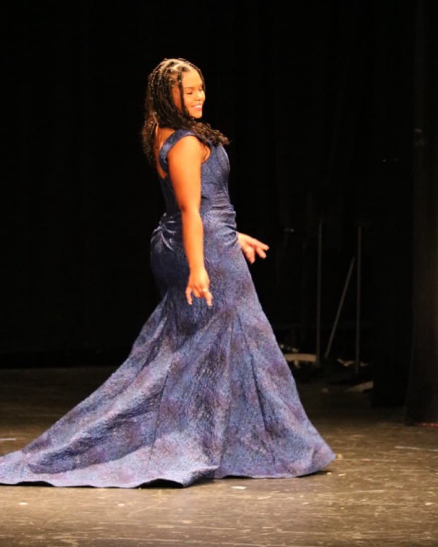 Royal Blue Jovani Gown - Image 4