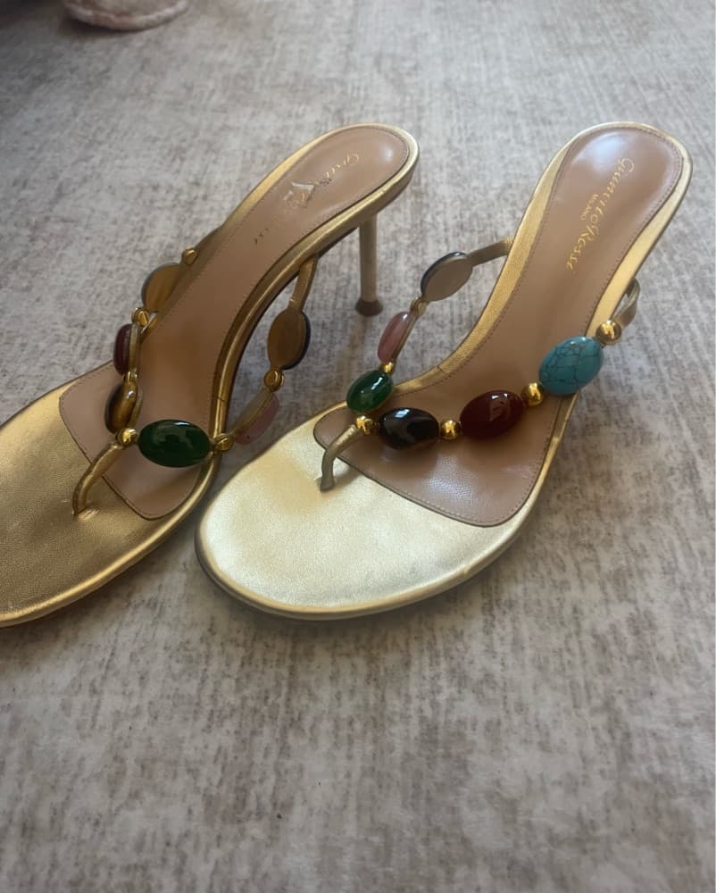 Gianvito Rossi Heels - Image 3
