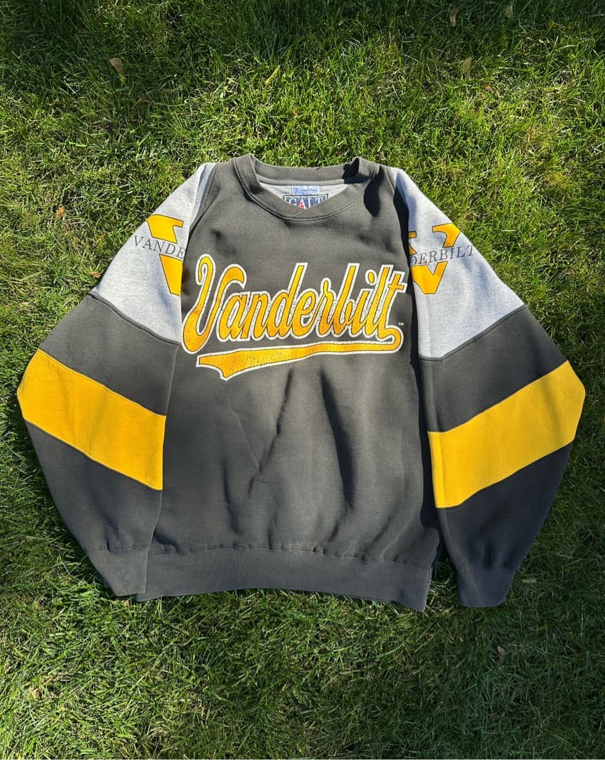  Vandy Vintage Crew  - Image 1
