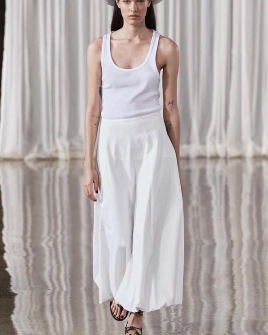 Zara White Midi Skirt XS - Image 1