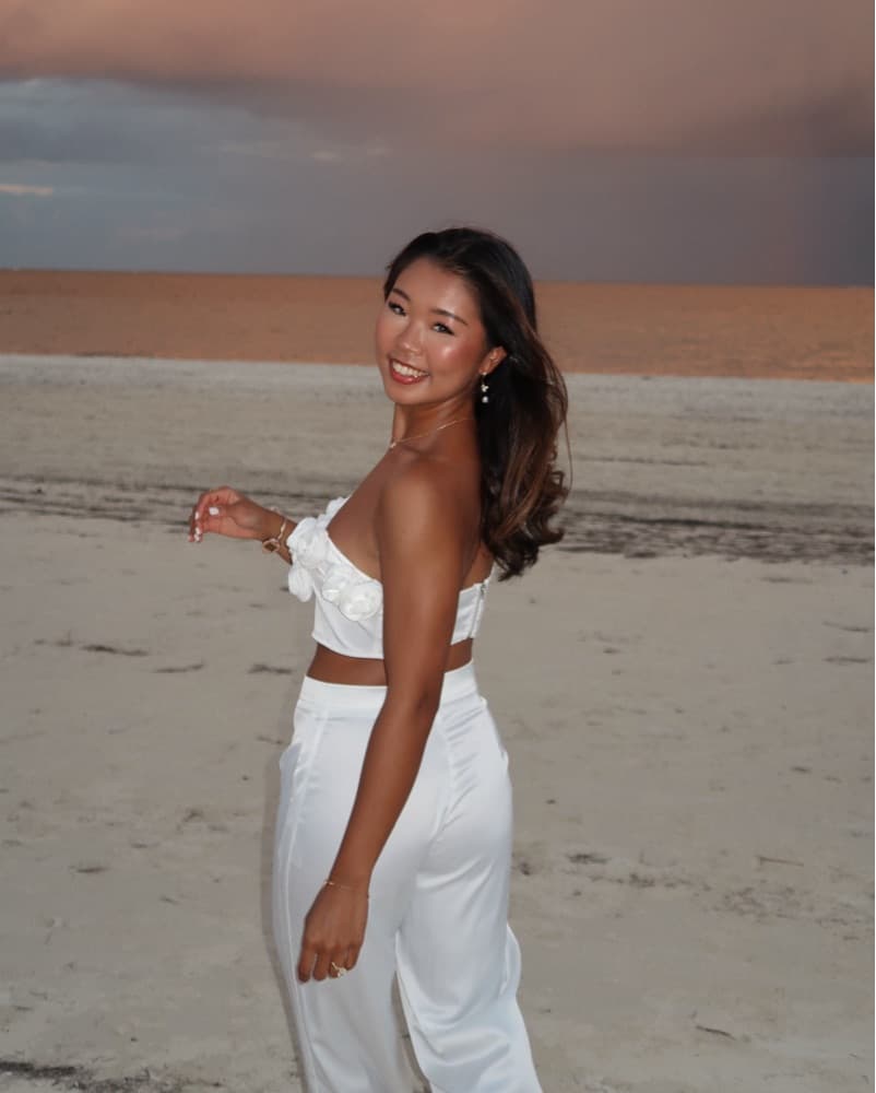 PLT White Floral Crop Top and Pant Set - Image 2