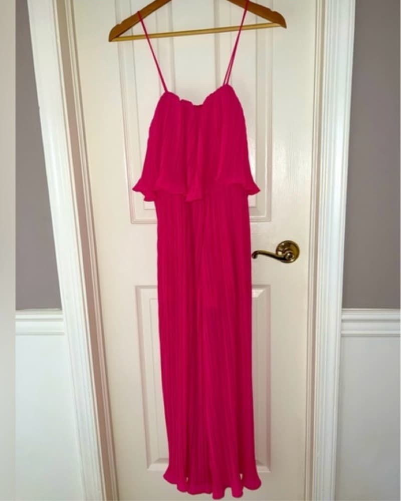 Vibrant Pleated Jumpsuit - Image 3