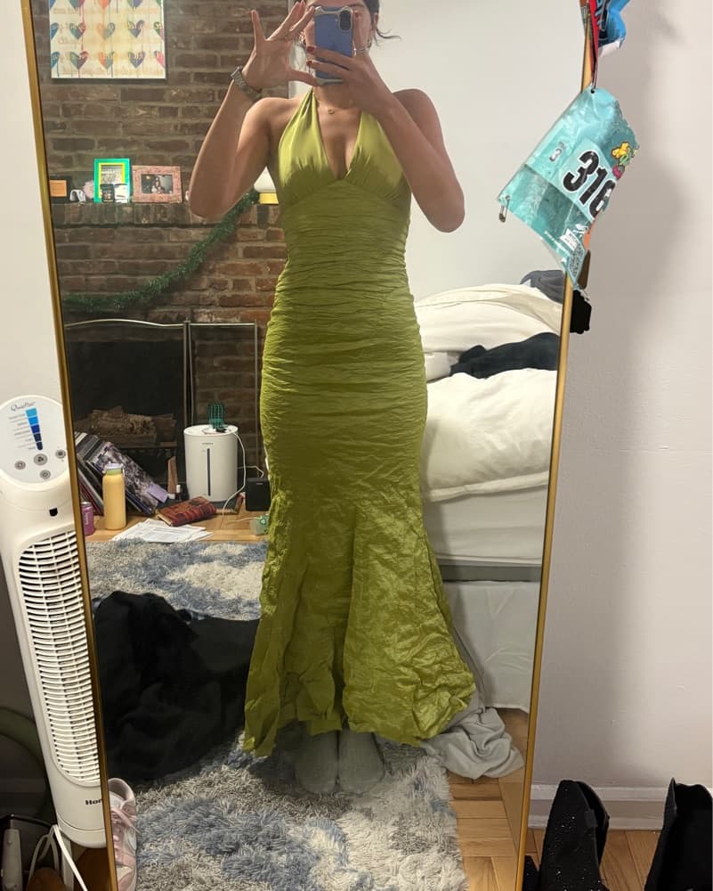 Nicole Miller Rushed Gown - Image 2