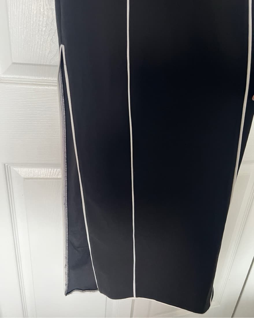 Floor Length Black Dress Whitw Details - Image 3