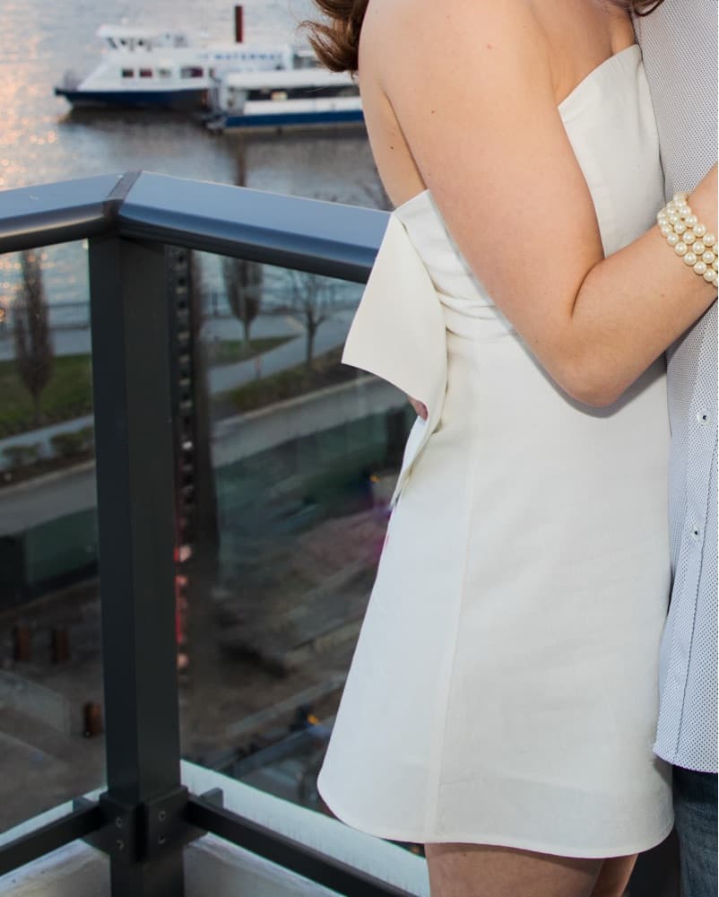 Mini White Dress With Bow - Image 3