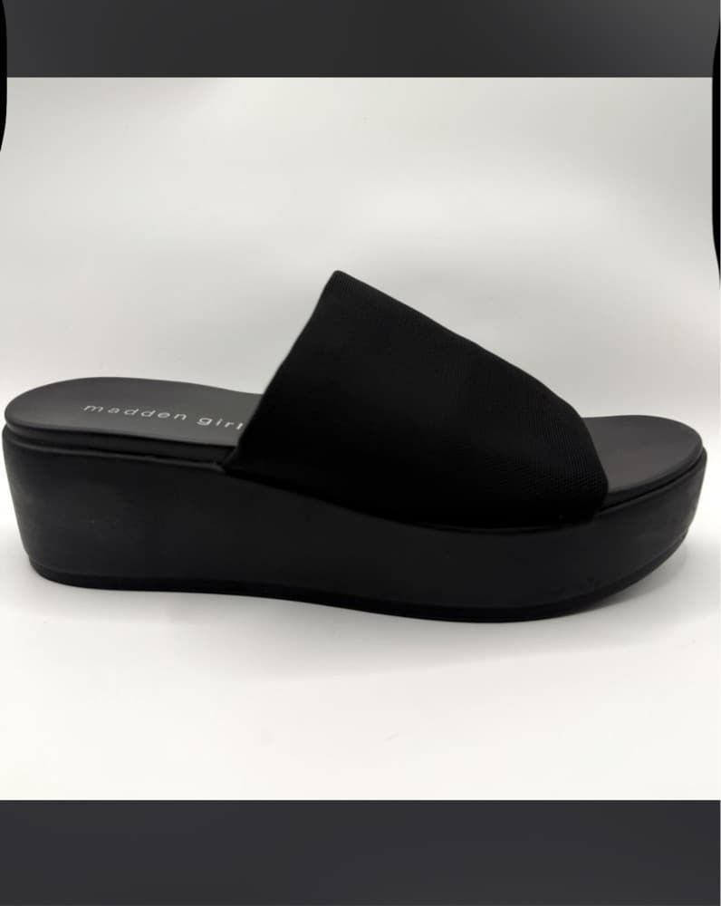 Sleek Platform Slide Sandals - Image 1