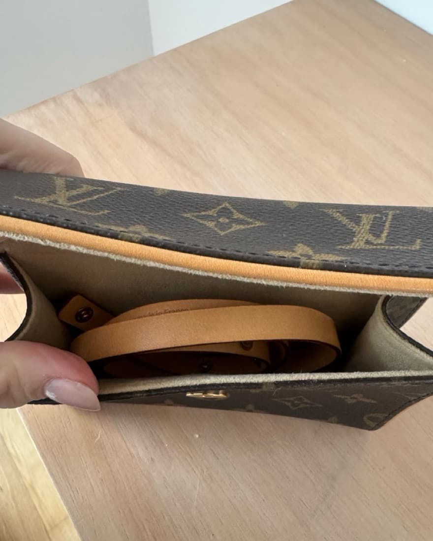 Louis Vuitton Belt Bag - Image 3