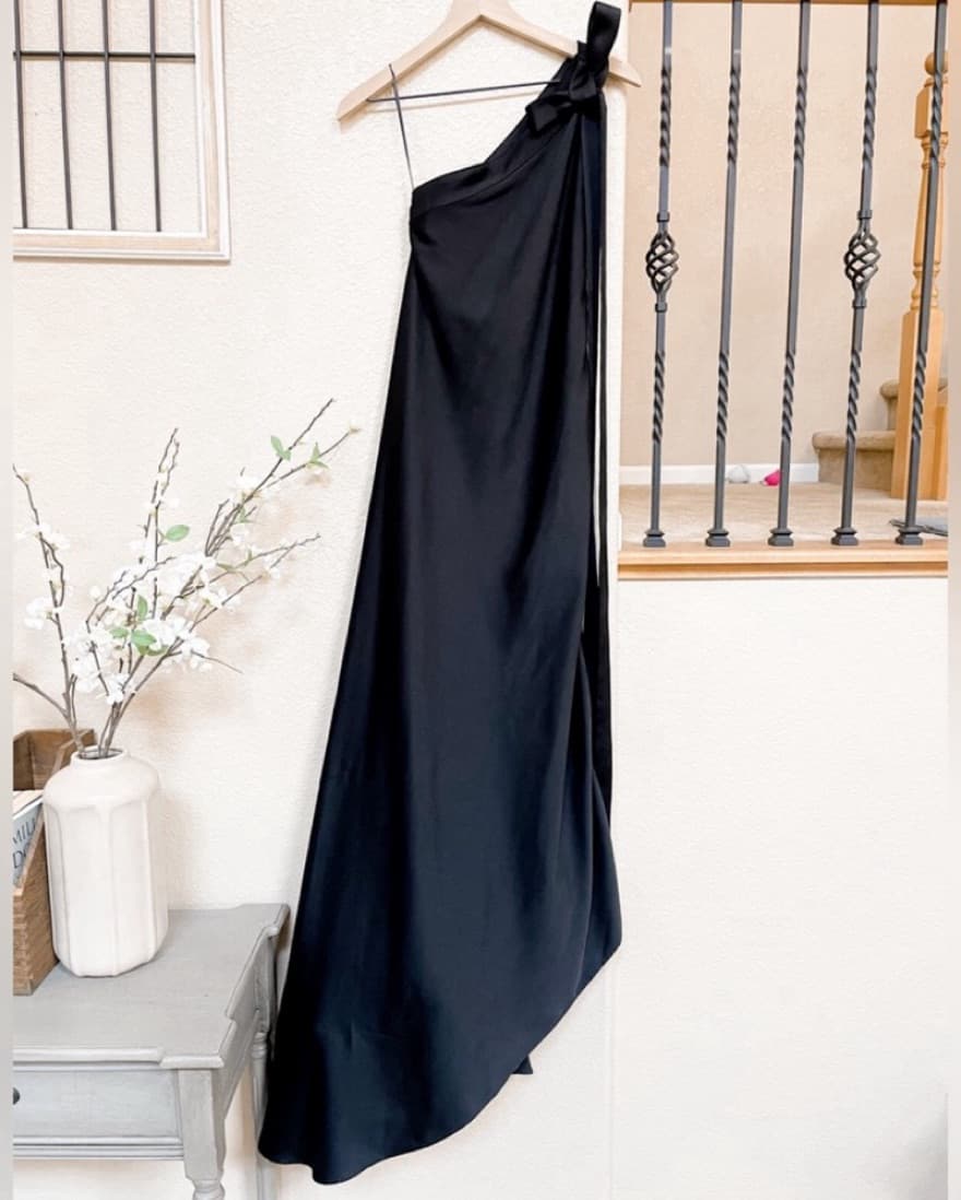 Cult Gaia Florence Black Gown - Image 4