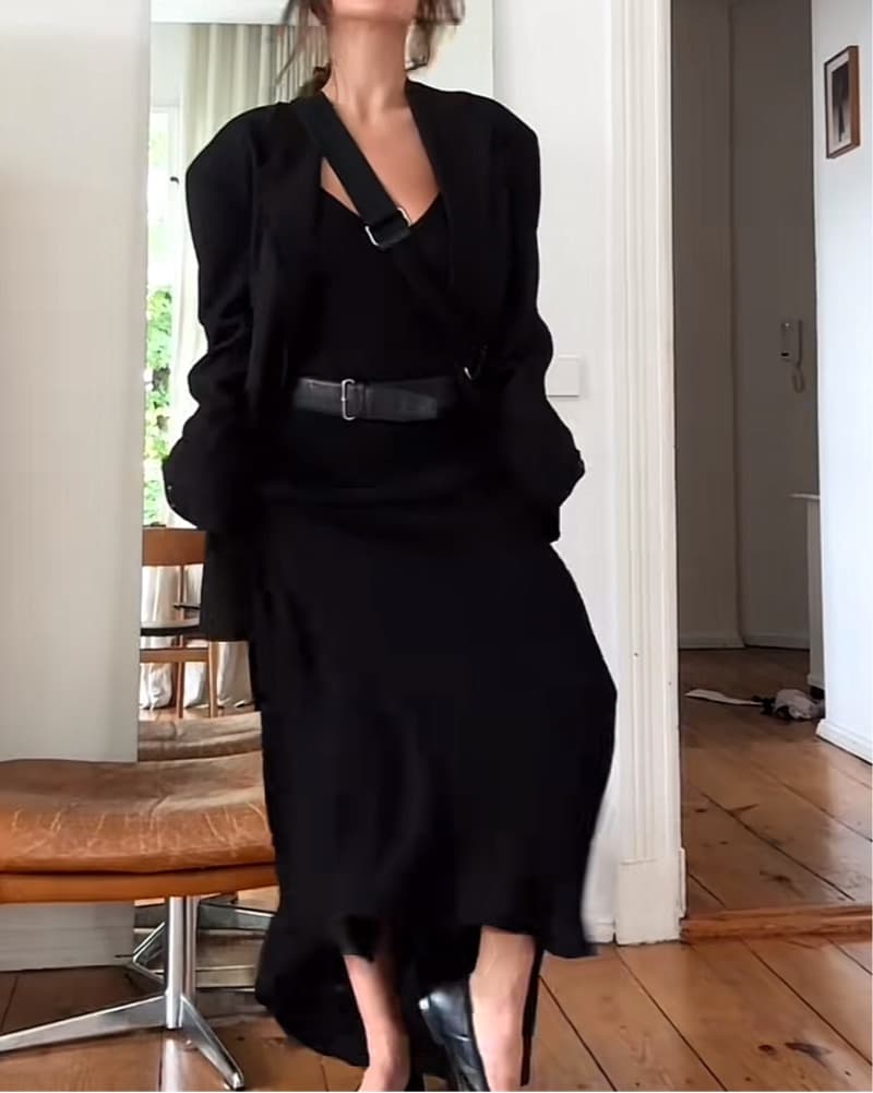 Backless Dress  - Image 3