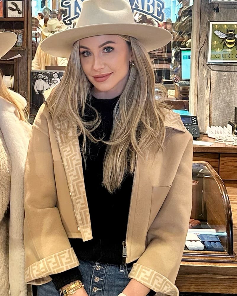 Fendi Beige Winter Coat - Image 2
