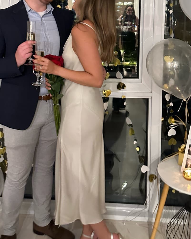 Elegant White Satin Gown - Image 3