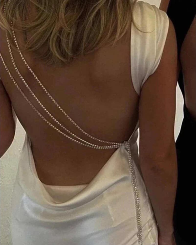 The Bar - Pierre Gown (White)  - Image 4