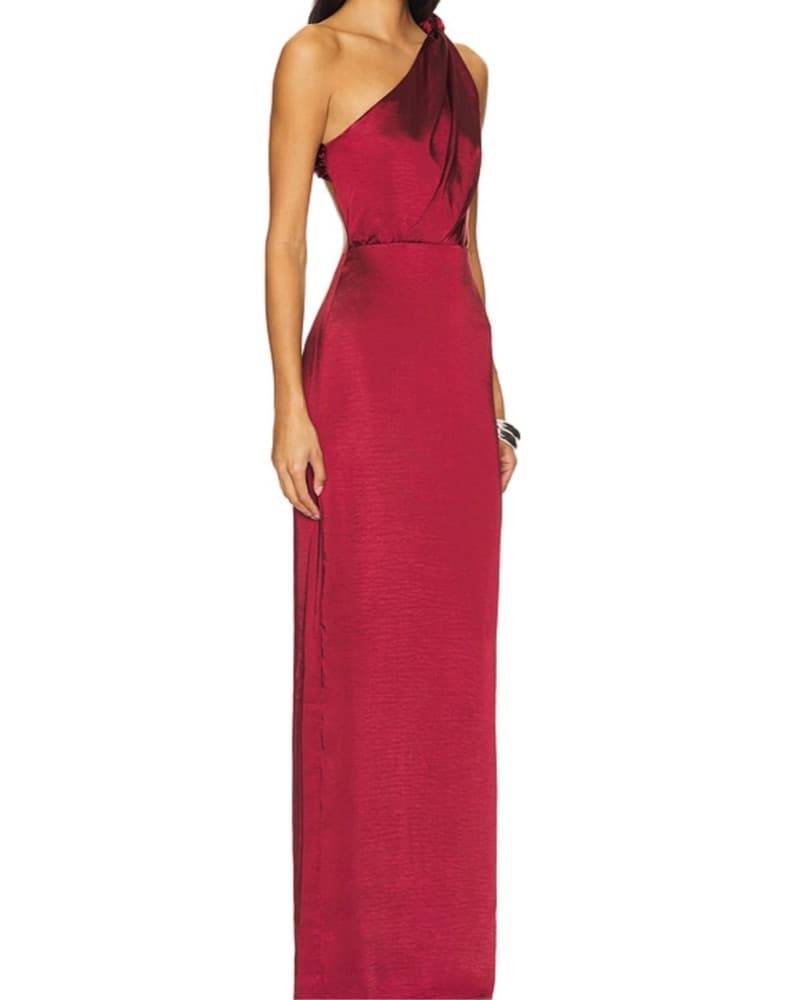 Red Revolve Formal Dress Gown - Image 3