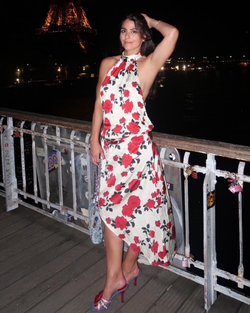 Mirae Amos Red Roses Dress - Image 4