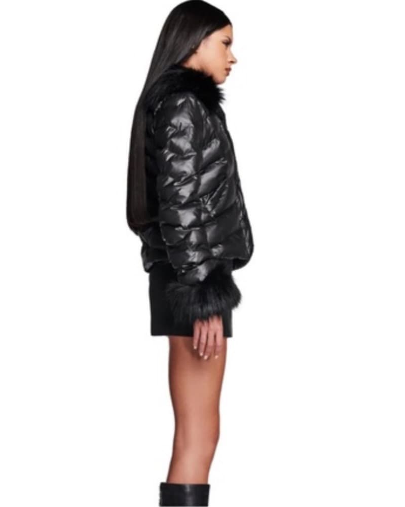 IAMGIA Black Puffer With Fur - Image 3