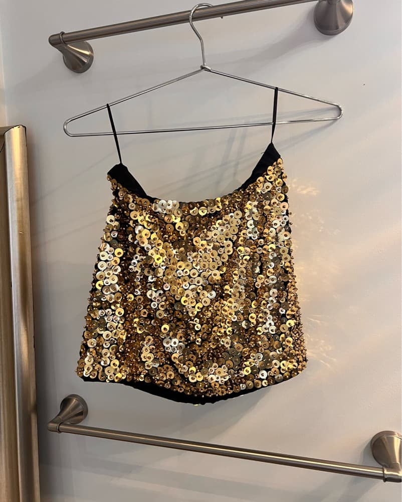 Dazzling Gold Sequin Mini Skirt - Image 2