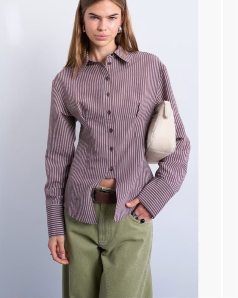 Split front Fitted Button Up Shirt - Image 1