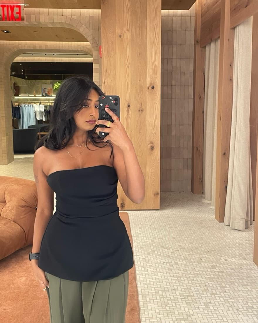 Aritzia Top - Image 3