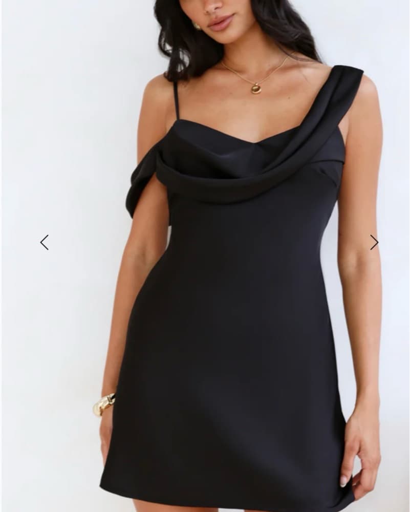 Elegant Black Cocktail Dress - Image 3