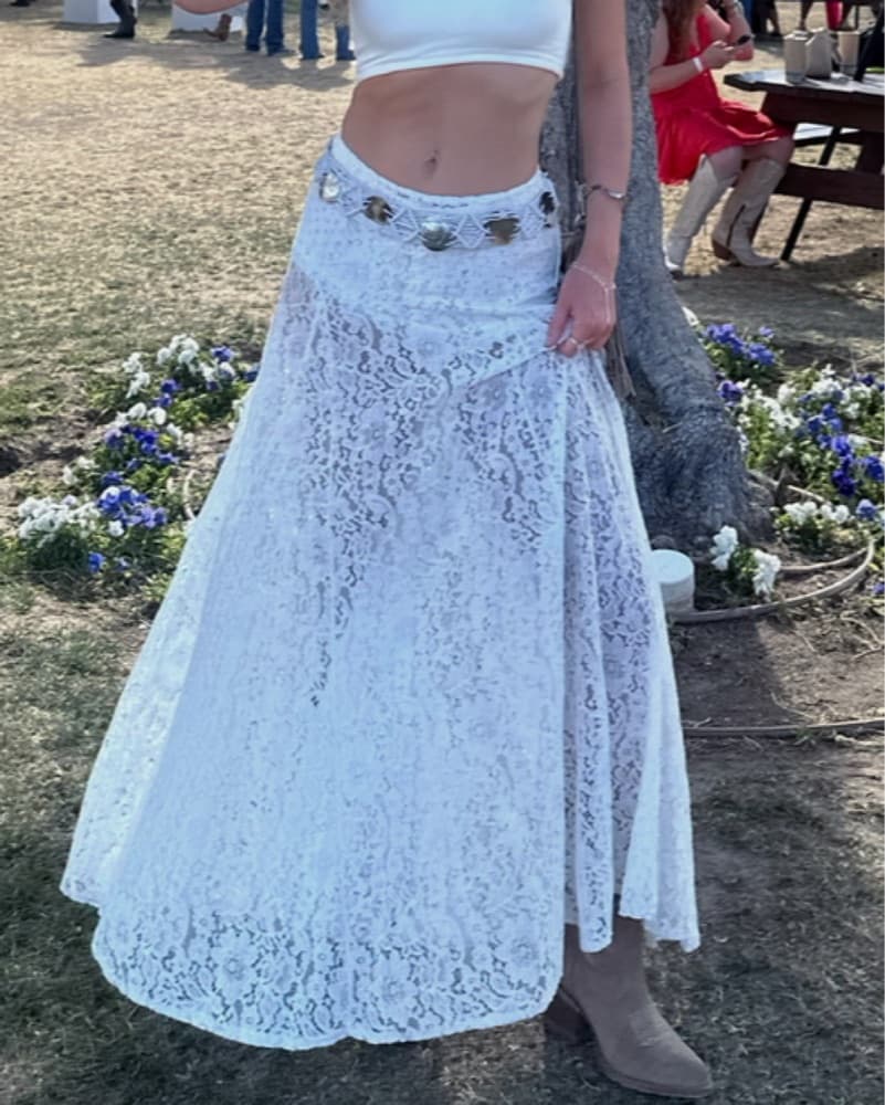 lace skirt - Image 1