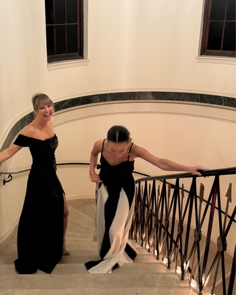 Black and White Gown (Arcin Ori Dupe)  - Image 2