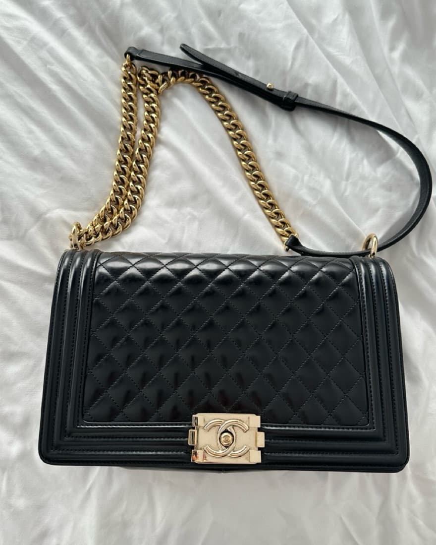 Chanel boy bag patent black large  - Image 1