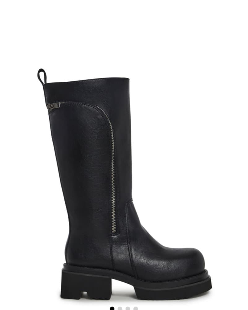 Sleek Platform Leather Boots - Image 4