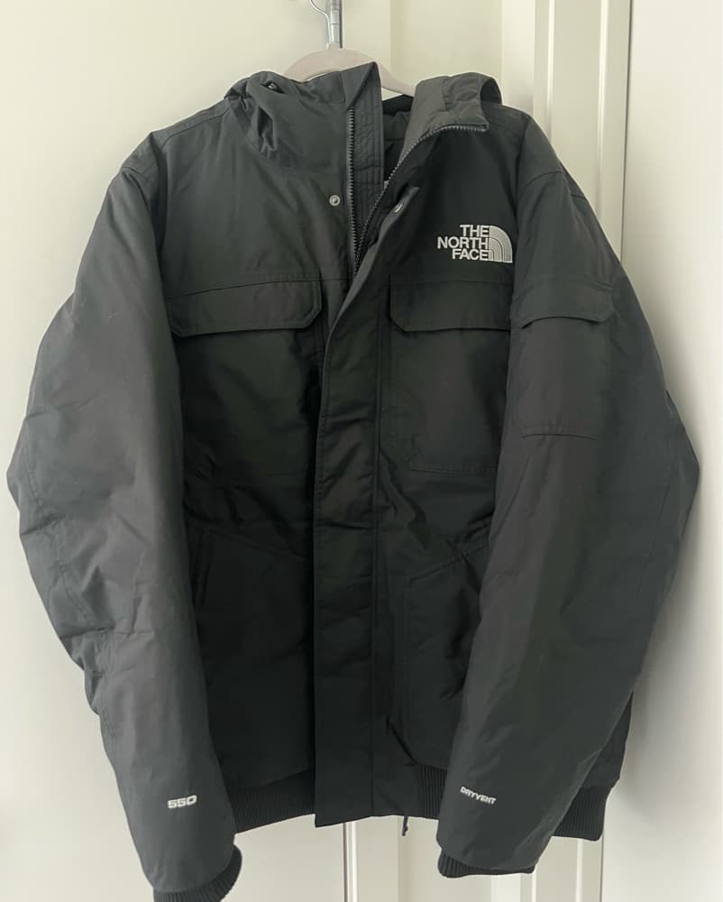 Versatile The North Face Parka - Image 1