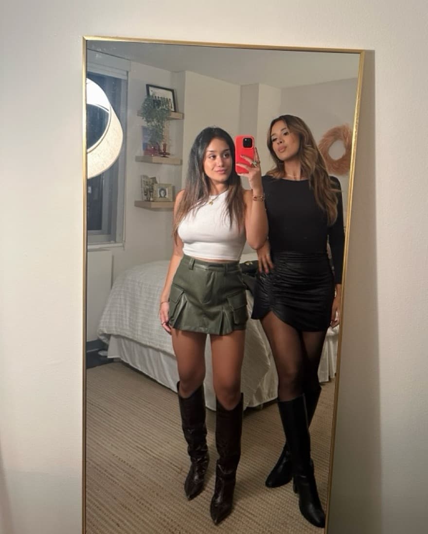 Green Leather Pleated Mini Skirt - Image 1