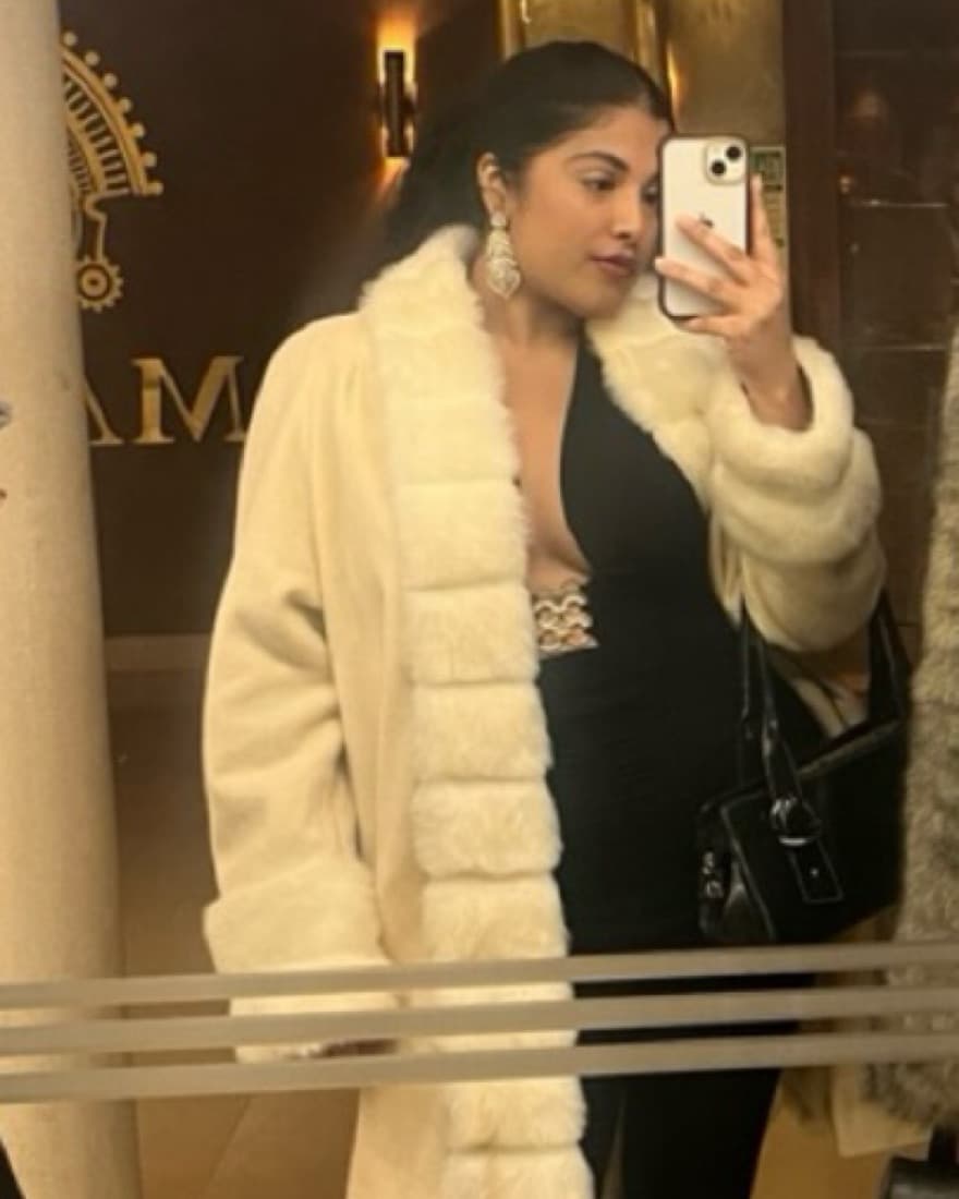White Vintage Fur Coat - Image 1