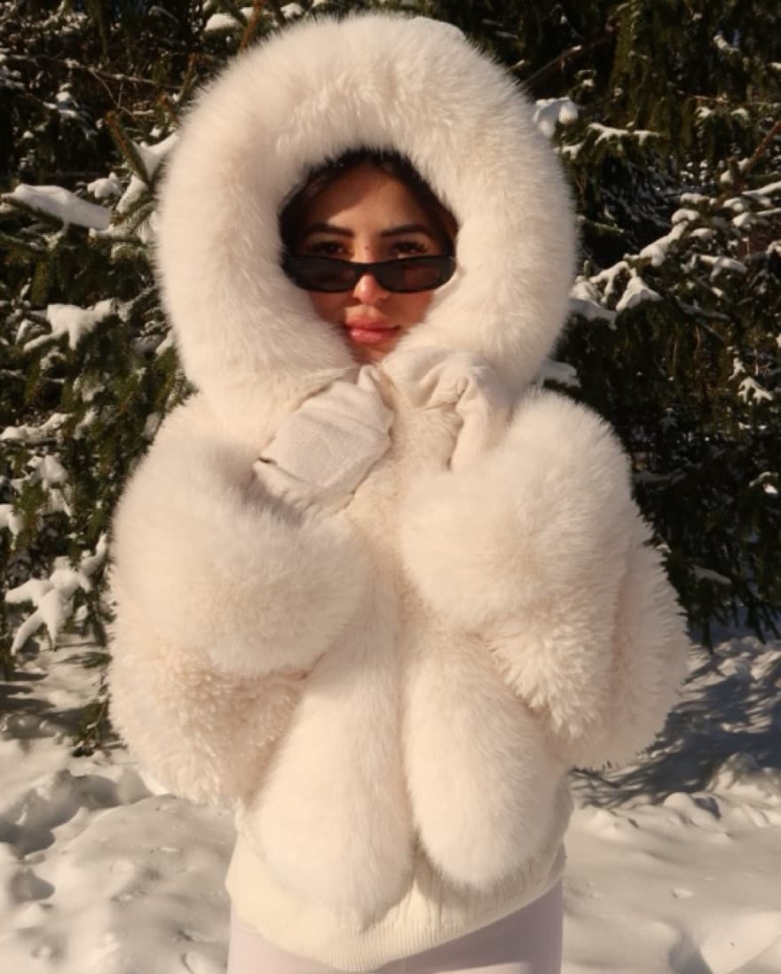 Miss Circle Kali Faux Fur Jacket - Image 3