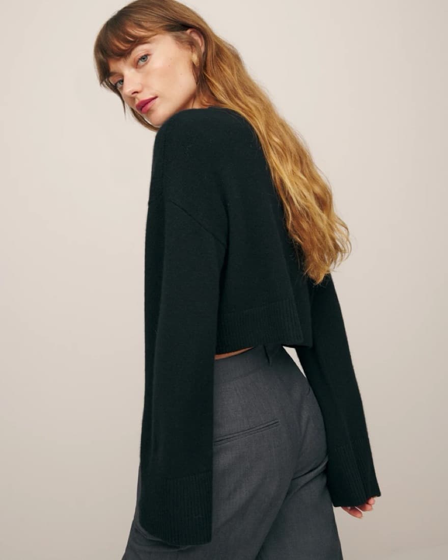 Reformation Paloma Cropped Cashmere Crew - Image 4