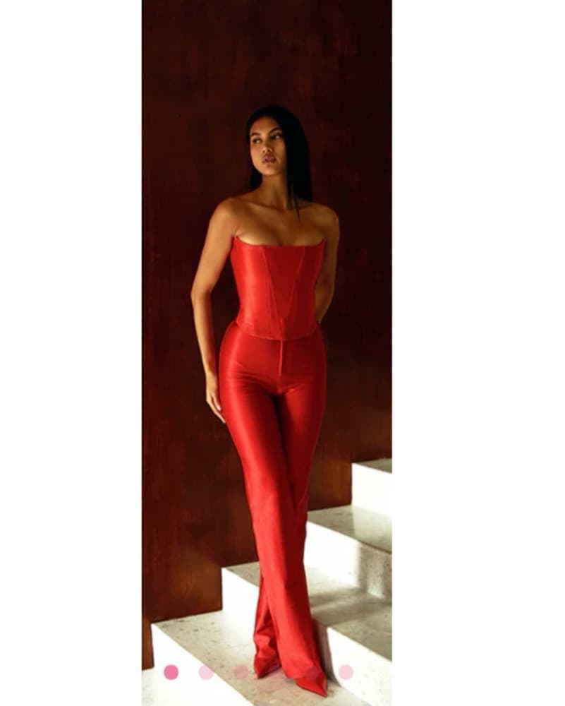 Red Rezek Studio Set - Image 1