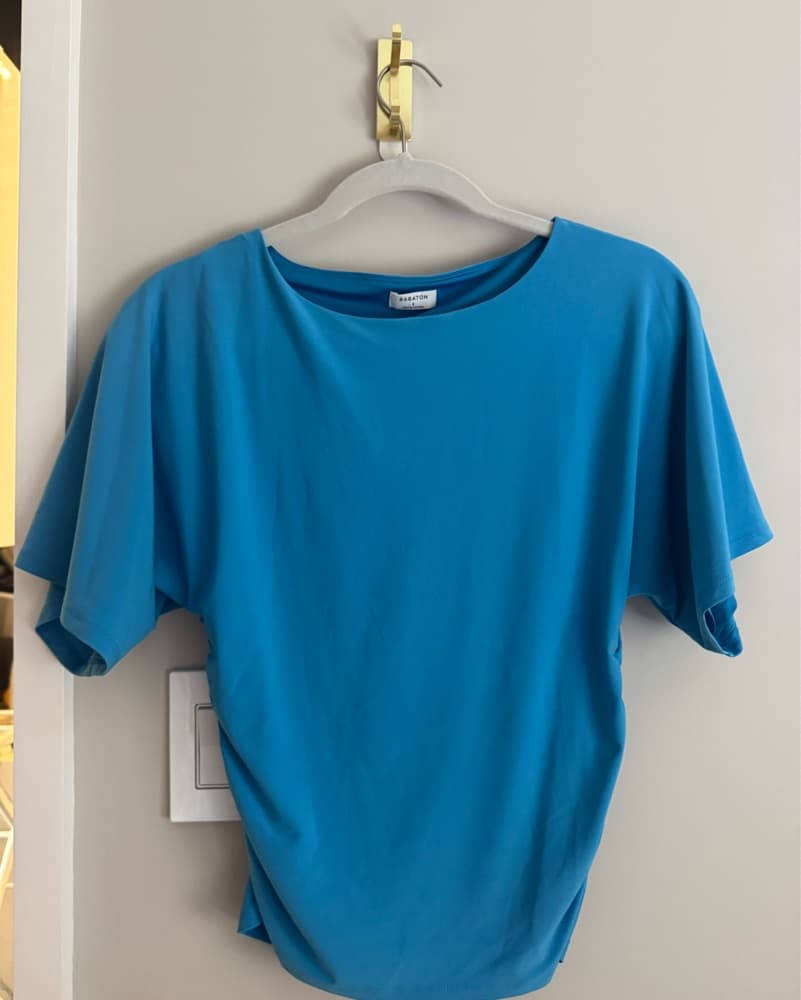 Bright blue Babaton contour top - Image 2