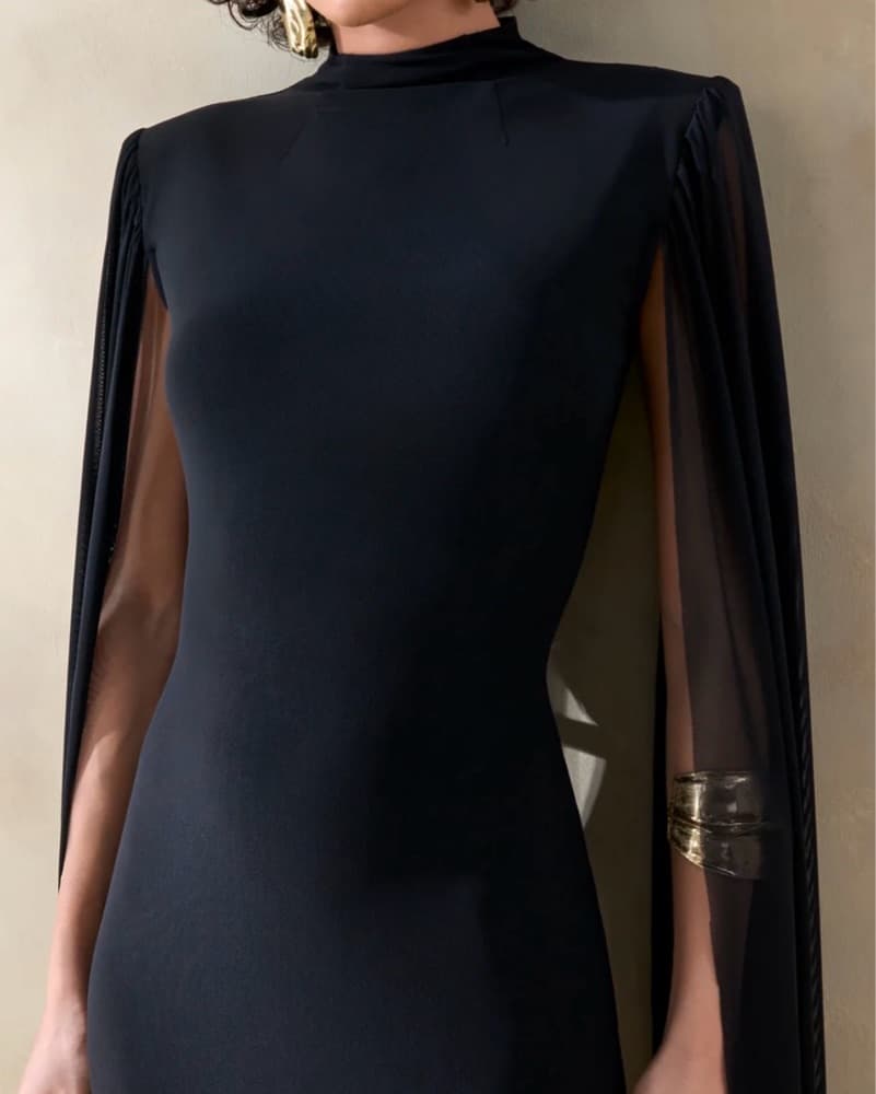 Elegant Black Dress  - Image 3