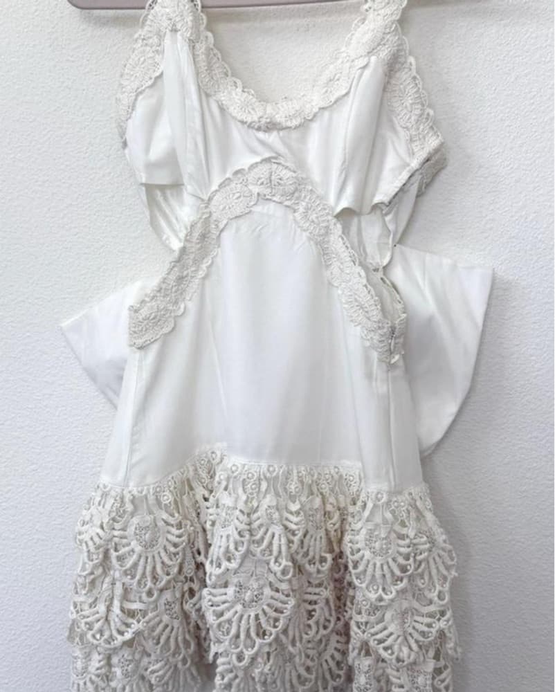 LoveShackFancy Anjanue Bow Detail Cutout - Image 6