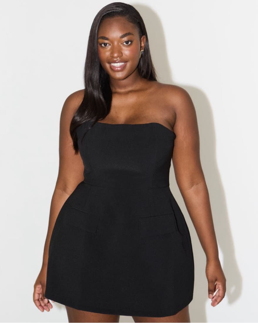Chic Strapless Black Mini Dress - Image 4