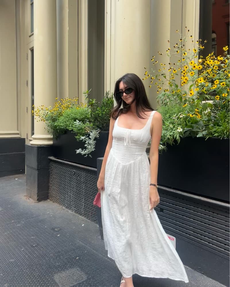 Elegant White Maxi Dress - Image 1