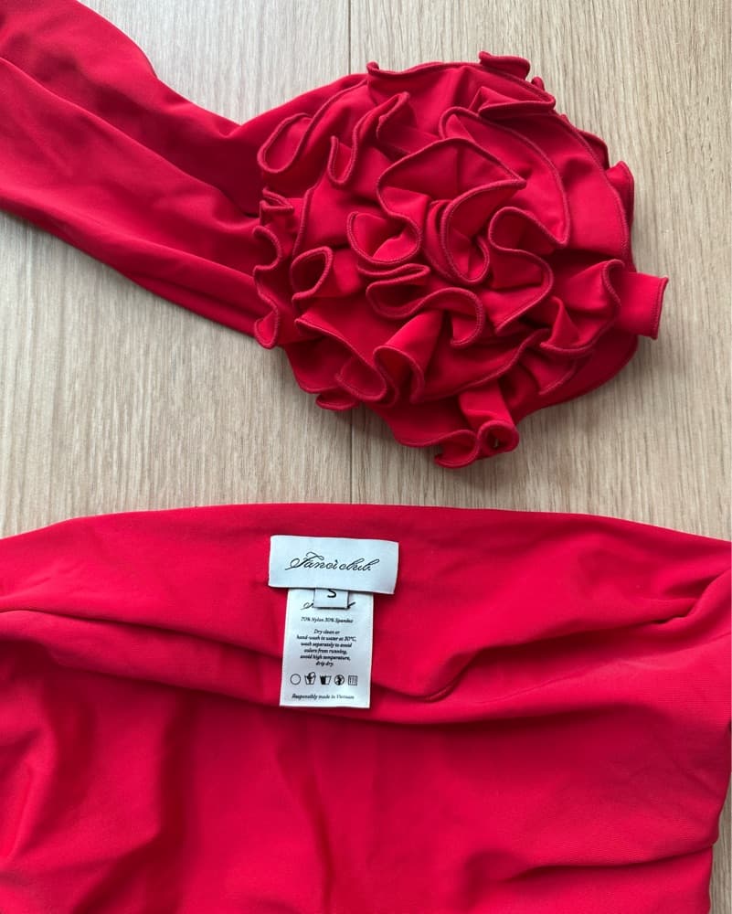 THE ROSÉ TUBE TOP from Fanci Club - Image 2