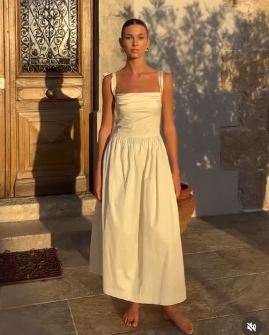Murlong Cres Elsa Maxi Dress Ivory - Image 1