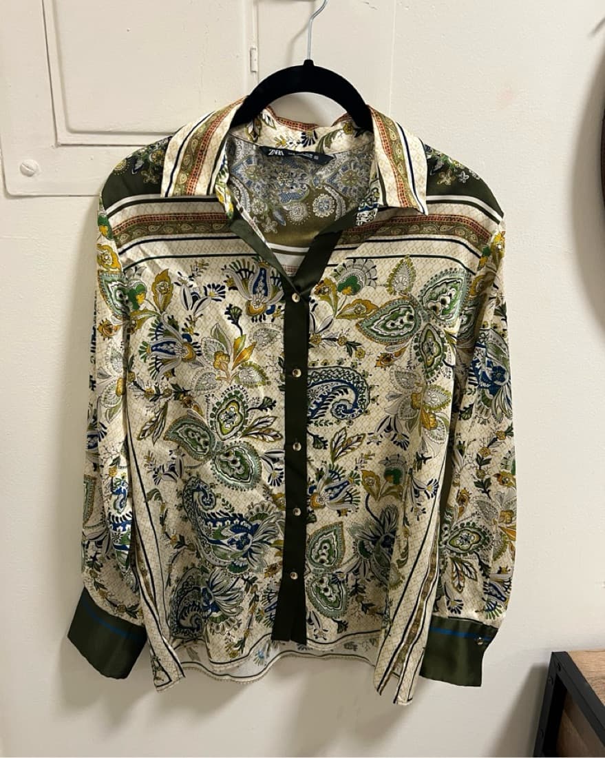 Zara Satin Multicolor Top - Image 2
