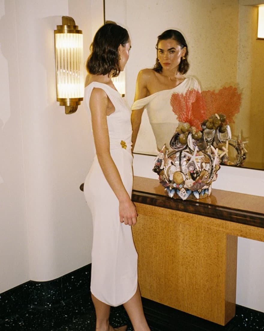 ASTA RESORT LOUISA BROOCH DRESS - CREME - Image 6
