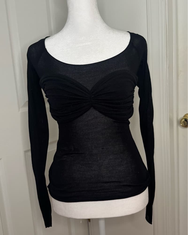 Trendy Ruched Off-Shoulder Bodycon Top - Image 4