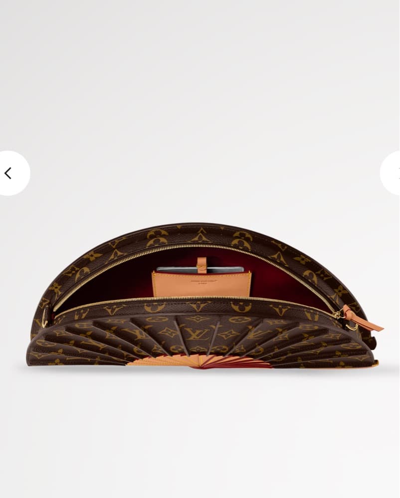 Louis Vuitton Fan Bag - Image 3