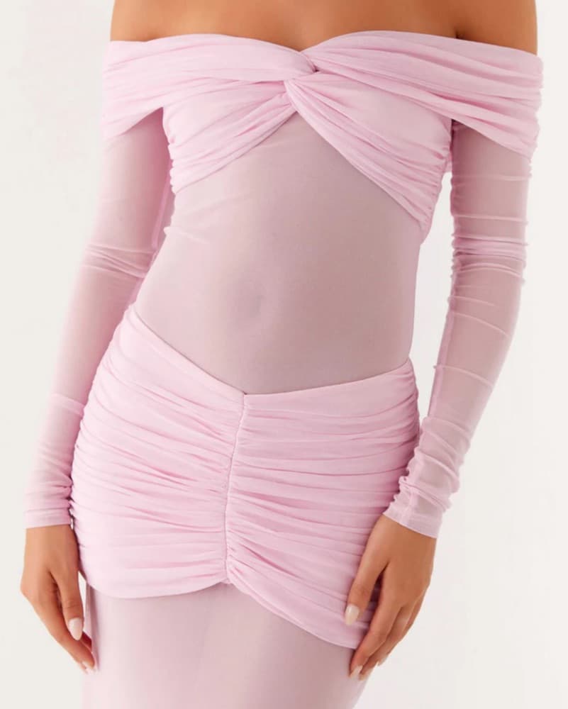 Captivating Maxi Dress in Soft Pink - Image 3