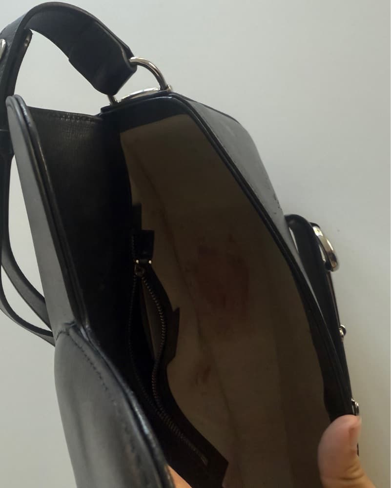Gucci Horsebit 1955 Textured Bag - Image 2