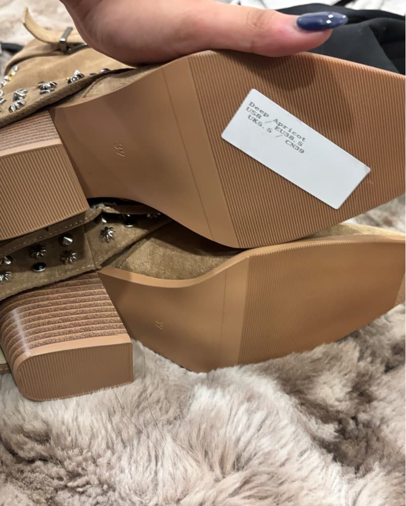 tan suede studded boots foldover new - Image 6