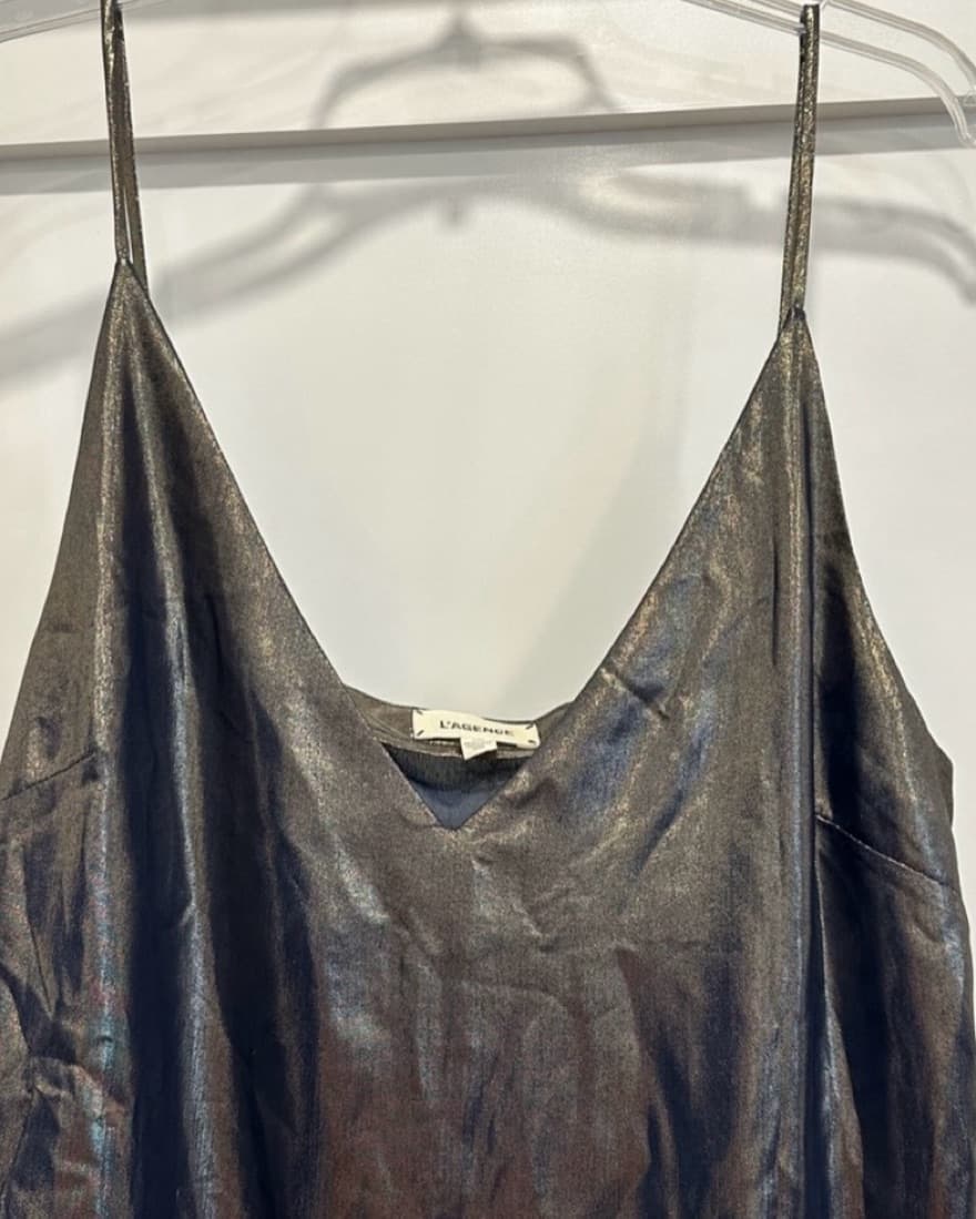 L’AGENCE Gabriella V-Neck Tank - Image 4