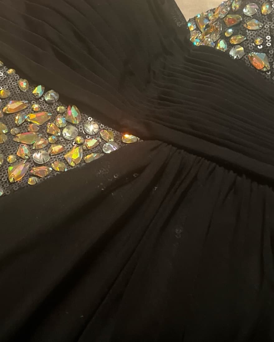 Terani Couture Rhinestone Cocktail Dress - Image 6