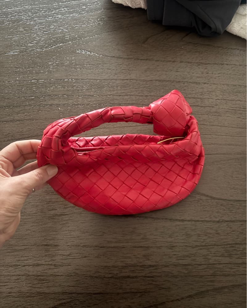 Bottega Veneta Vibrant Woven Leayher Clutch - Image 2
